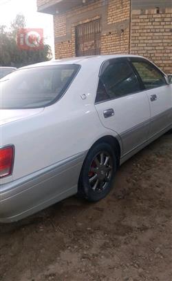 تويوتا كراون